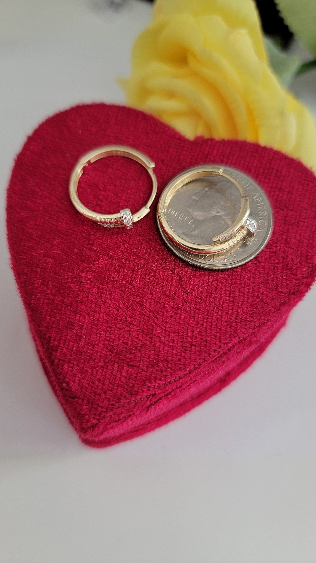 Carti clavito arracaditas 14k