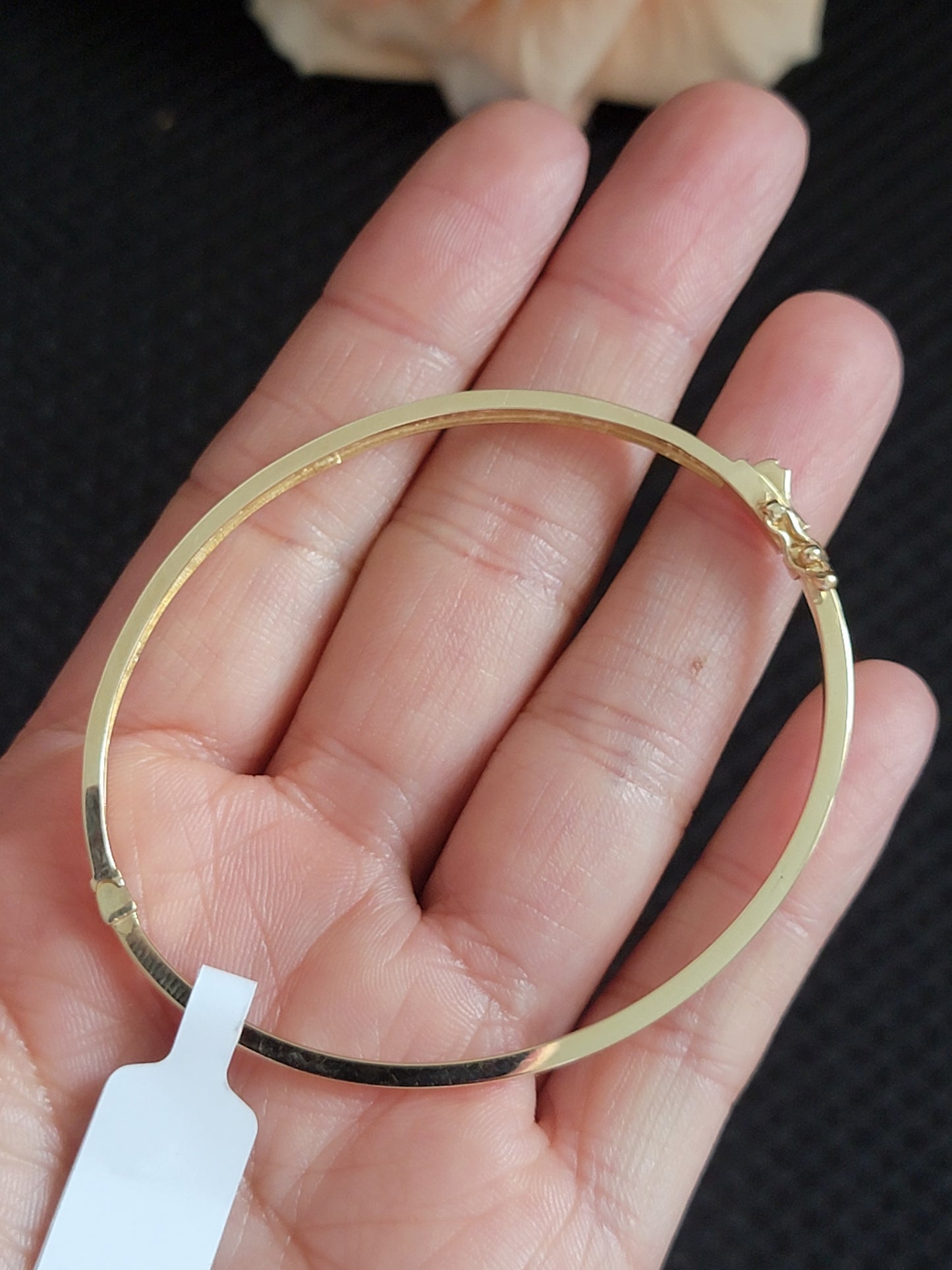 Bangle #6.5 in 14k